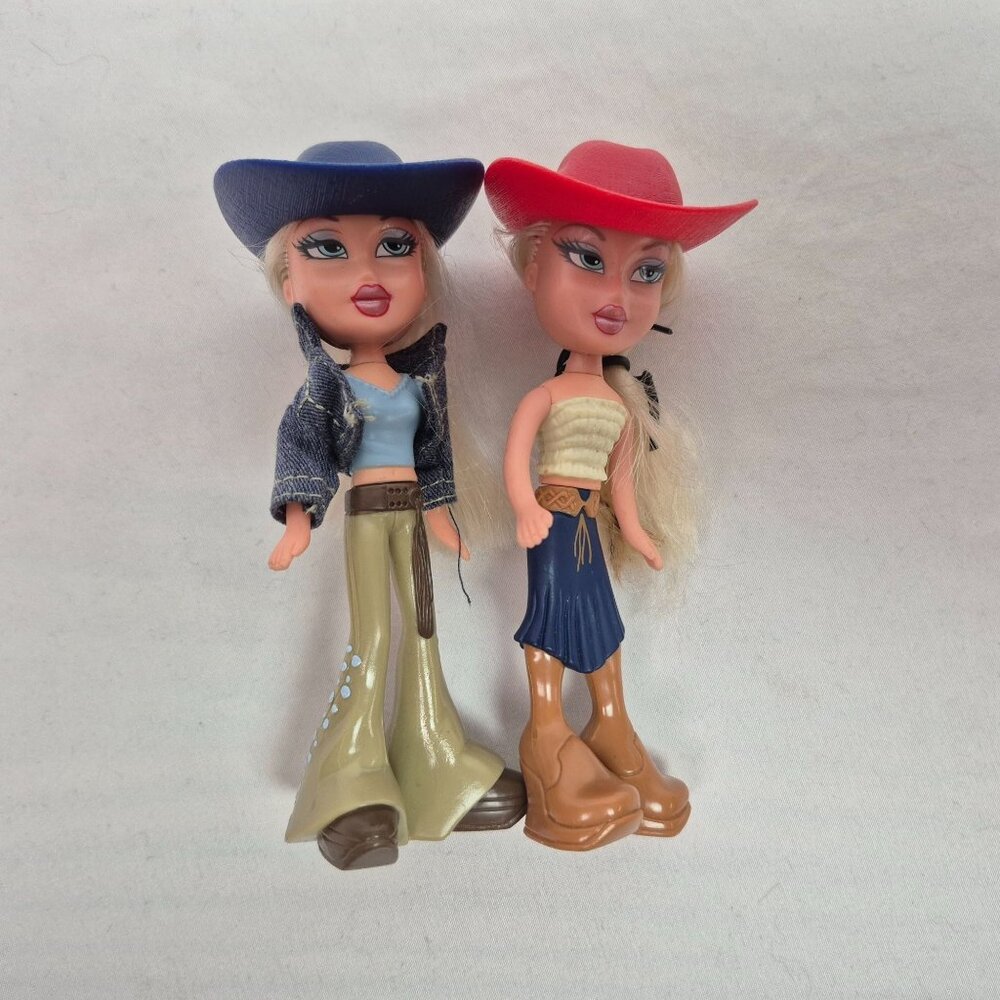 Bratz Cowgirlz McDonalds 5" Doll (Lot of 2) Cowgirl 2003 VTG EXCELLENT CONDITION